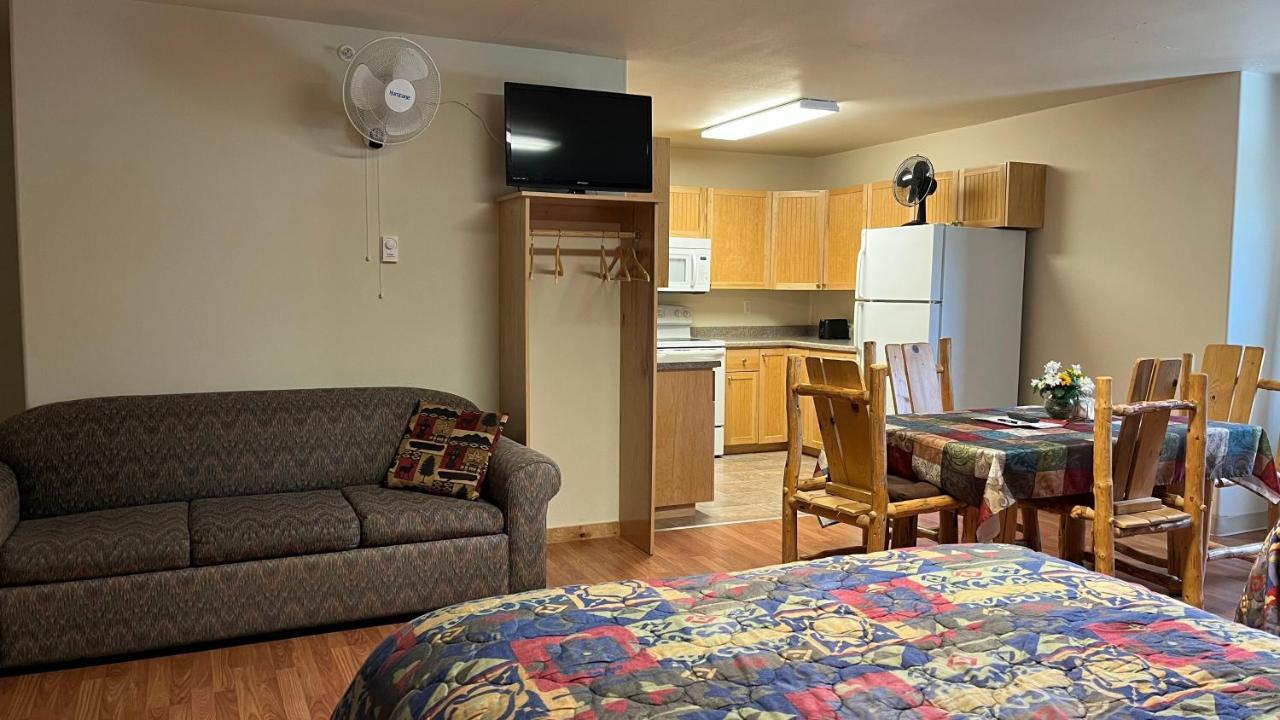 Denali Rainbow Village Rv Park And Motel Denali Park Экстерьер фото