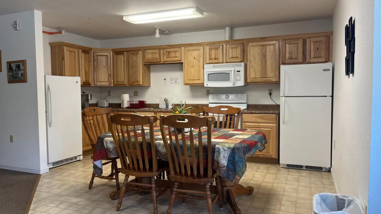 Denali Rainbow Village Rv Park And Motel Denali Park Экстерьер фото